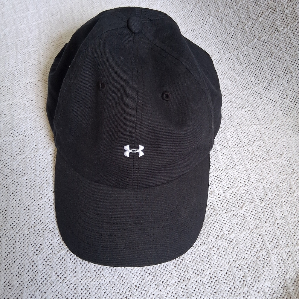 Under Armour Women's Black Hat Baseball Cap White Logo 100% Cotton - Picture 2 of 8